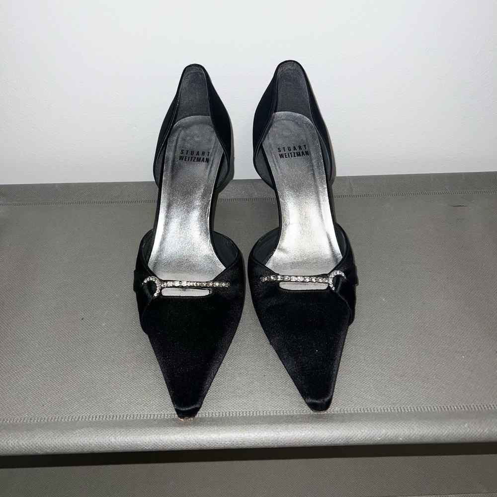 Stuart Weitzman Satin D’Orsay Pumps in Black